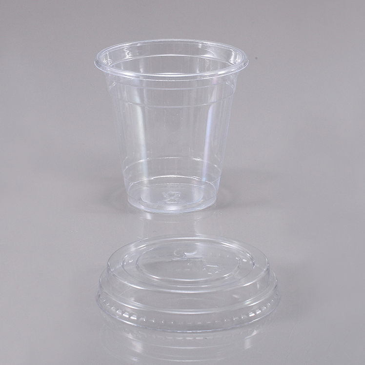 투명한플라스틱컵(뚜껑포함)